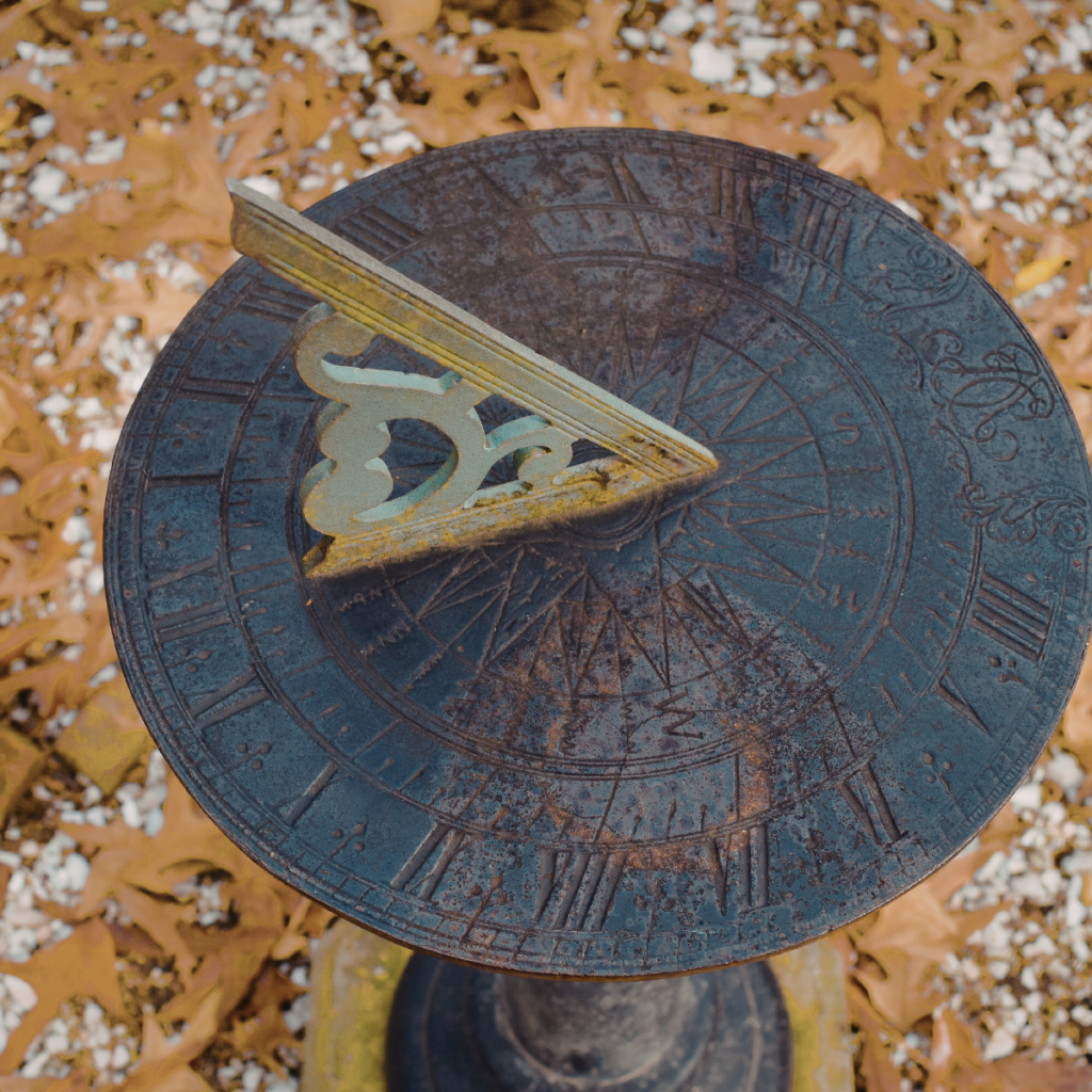 An image of a gnomon